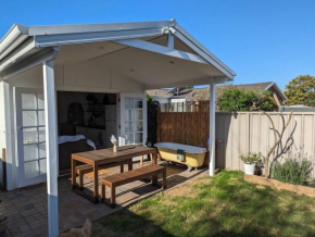 Noras Shack- self contained granny flat